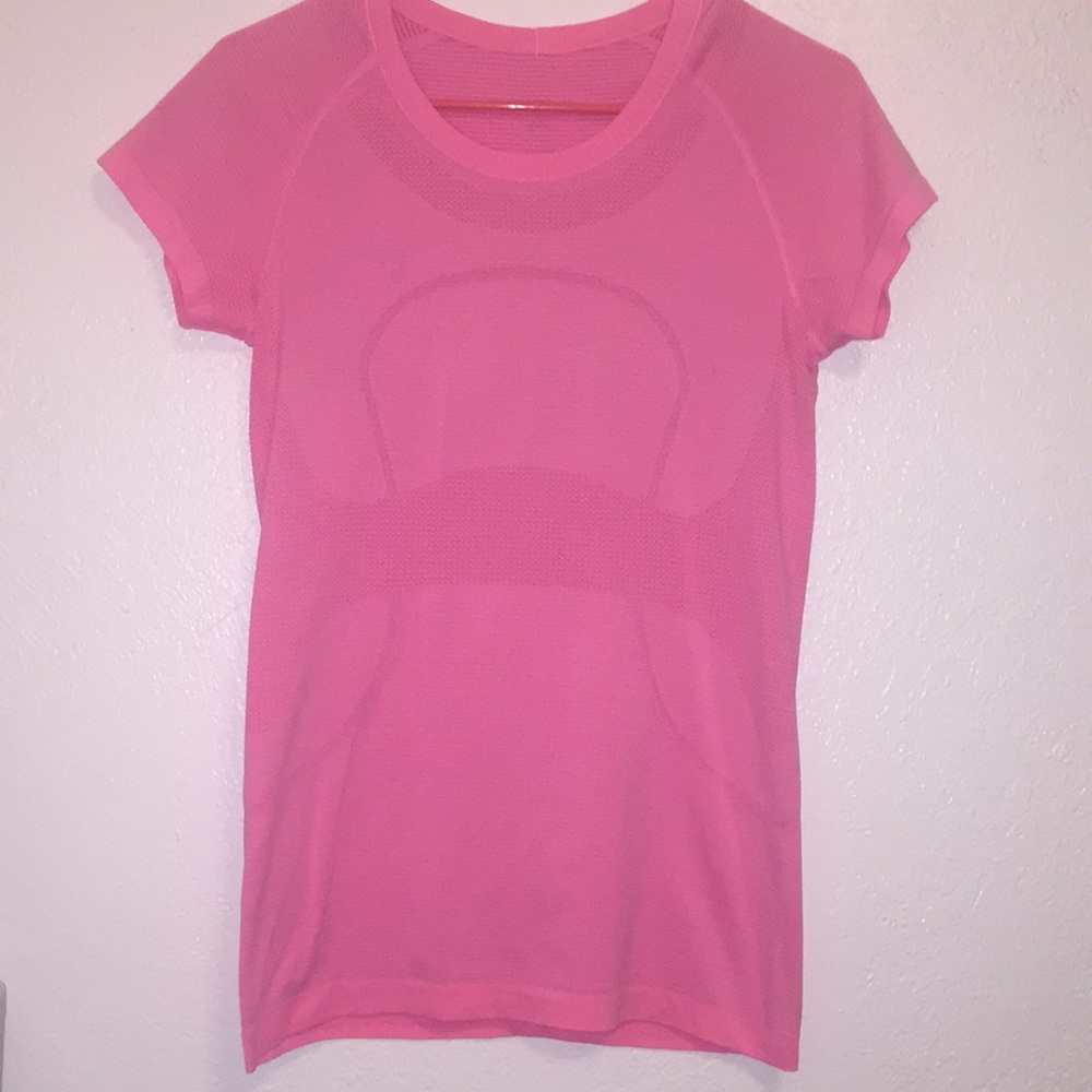 Lululemon Swiftly tech short sleeve